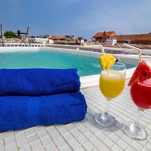 3 Banderas Hotel Cartagena